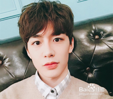 女孩学美容美发工作好不好找?