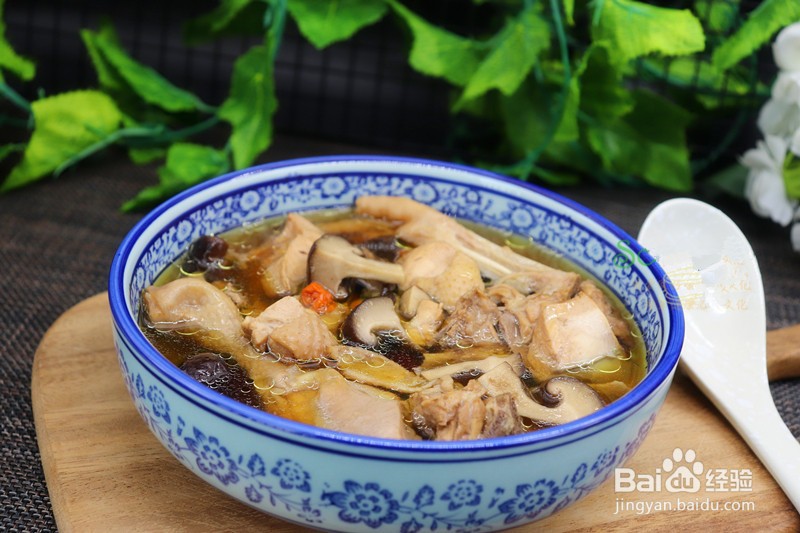 煲鸡汤这么做才好喝，养生鸡汤的做法步骤