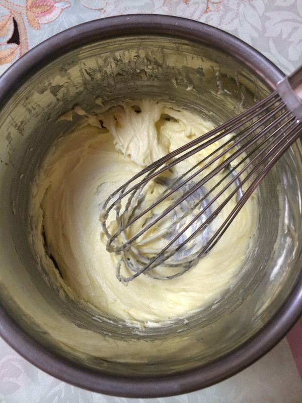 红丝绒奶油酒心蛋挞