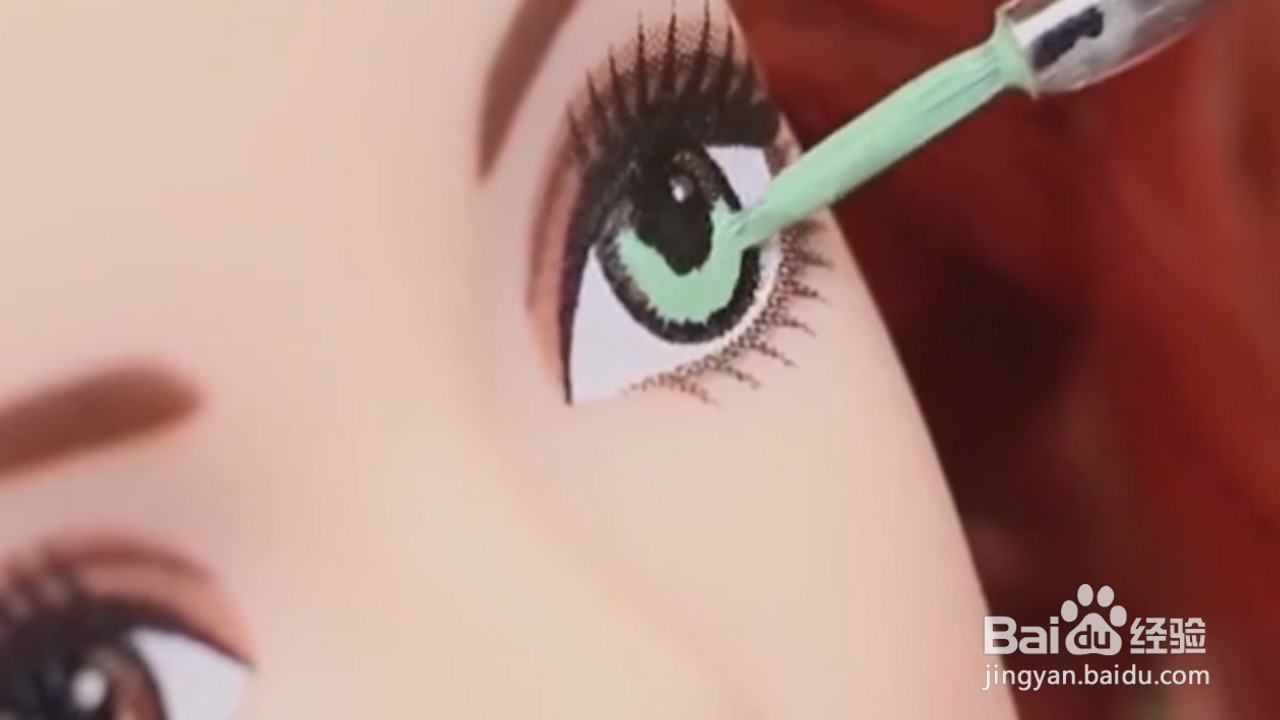 教你如何给芭比娃娃画个美美的妆容
