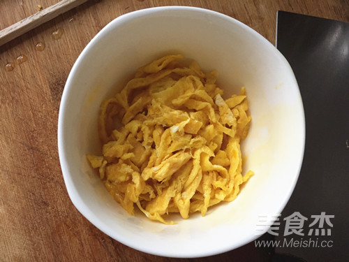 三鲜手擀面的做法
