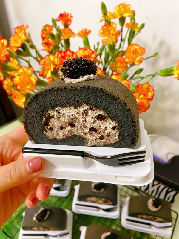 奥利奥桑葚蛋糕卷