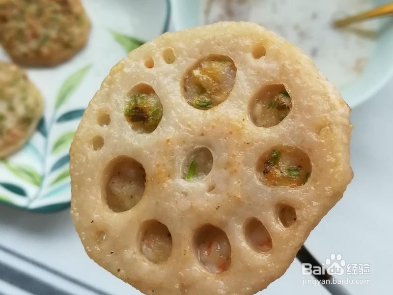 虾仁藕饼邂逅桃胶炖奶的做法