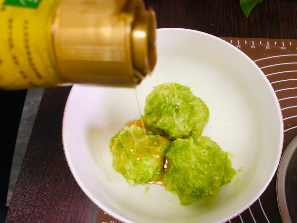 西葫芦鸡蛋馅饼