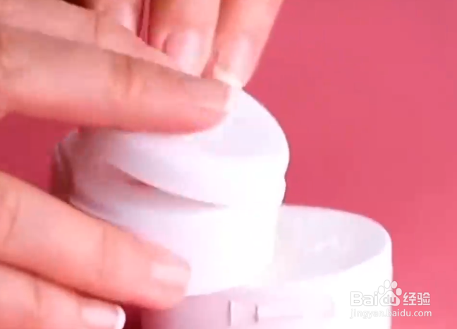 如何给芭比娃娃制作家具