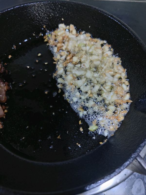 蒜蓉金针菇低脂