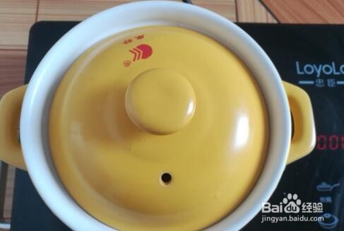 养生银耳红枣羹