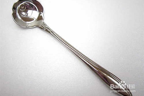 鱼刺卡喉咙了怎么办?