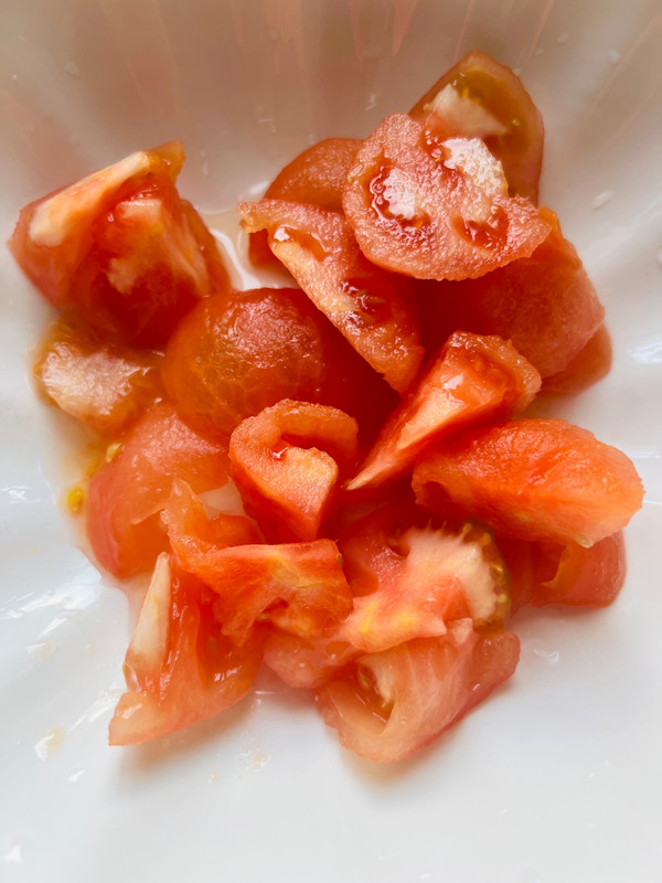 西红柿金针菇汤