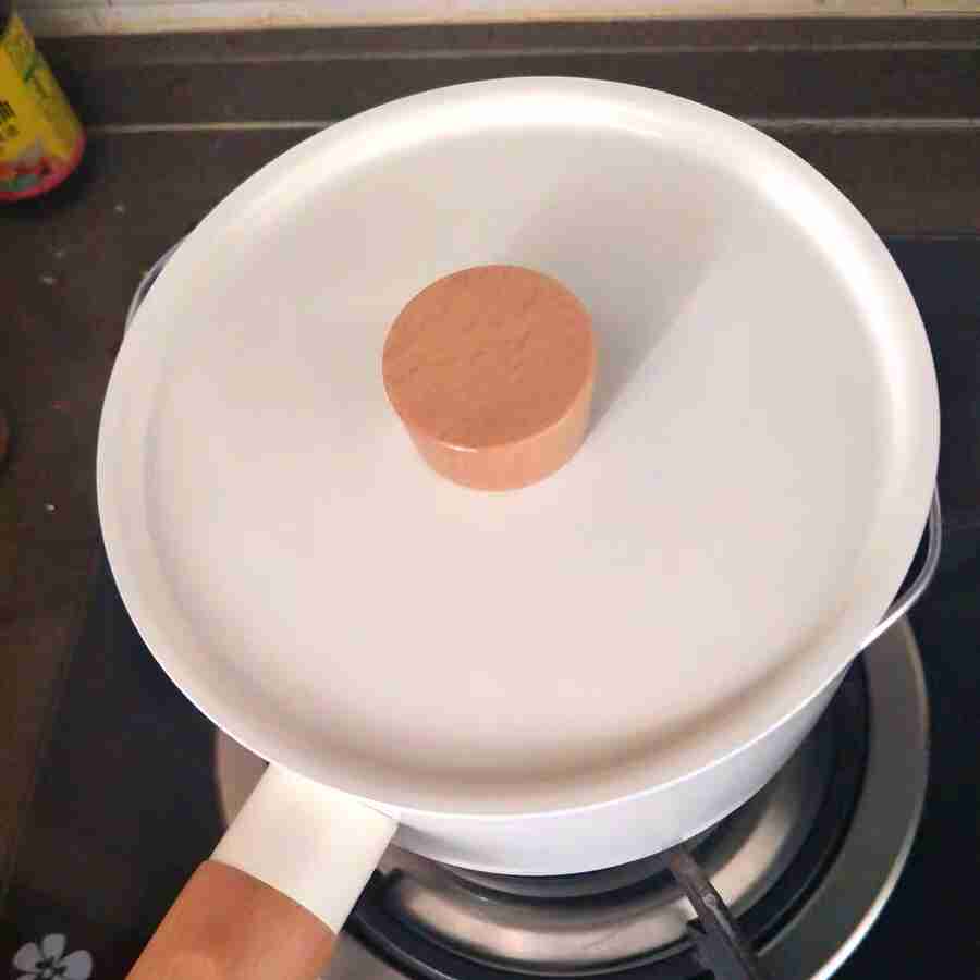 精致生活的厨房锅具