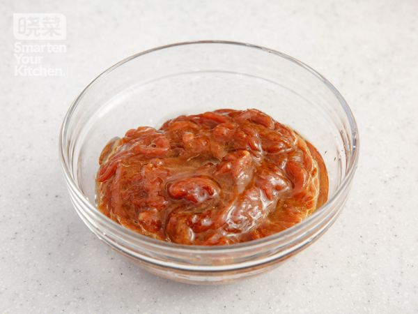 烤鸭薄饼包京酱牛肉丝