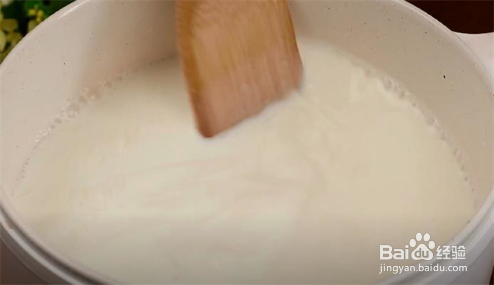 草莓牛奶果冻怎么做