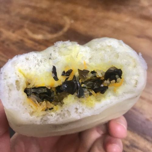 胡萝卜木耳粉丝包