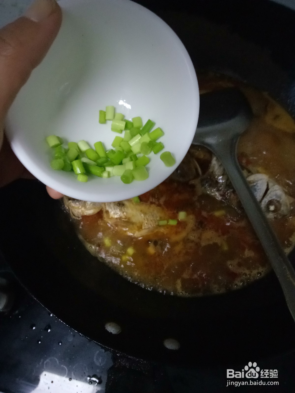 非常入味的家常干烧小鲫鱼做法