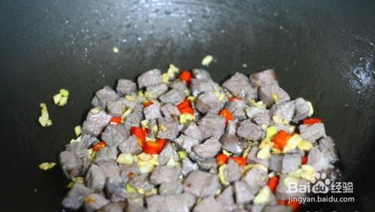 牛肉炒豇豆的做法