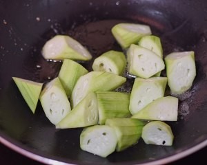 教你怎么做小炒丝瓜荷包蛋