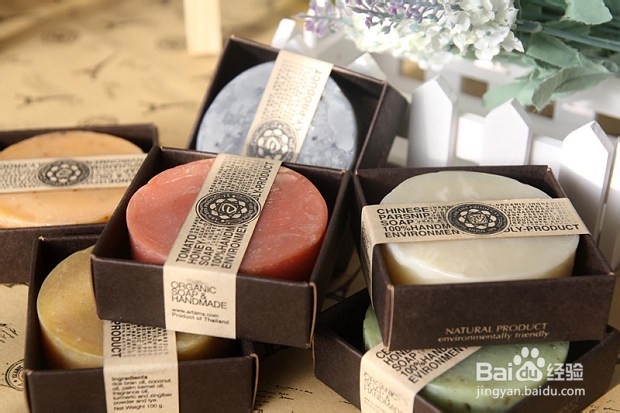 不要为痘痘过多的烦恼