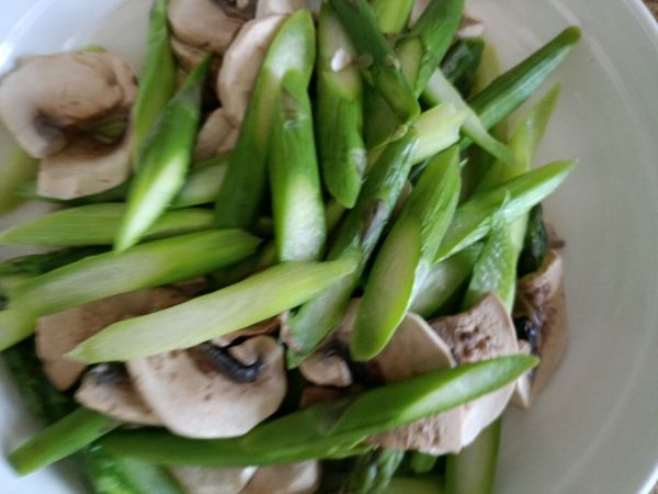 口蘑芦笋炒虾仁