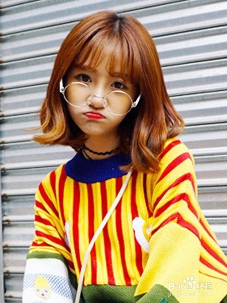 长脸女生打造什么发型怎么好看?简单刘海来修饰