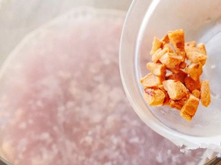 奶香紫薯藜麦羹怎么做？