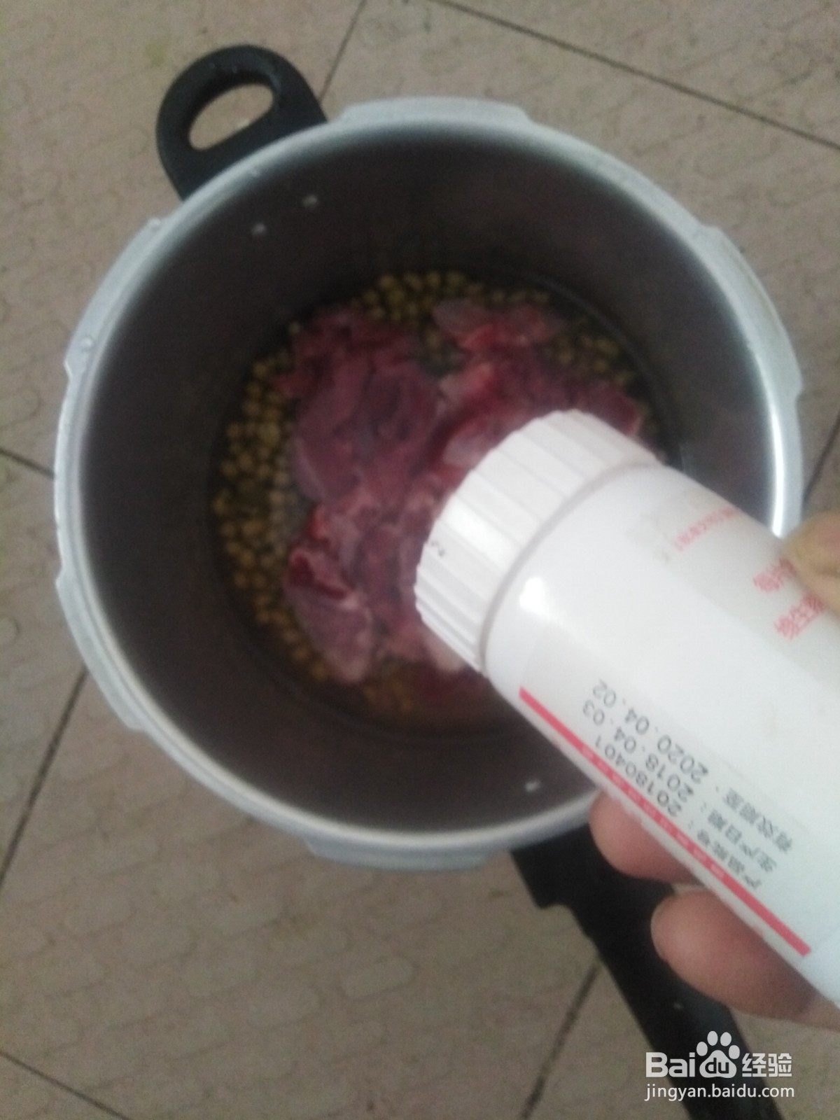 牛腱肉如何炖粉条？