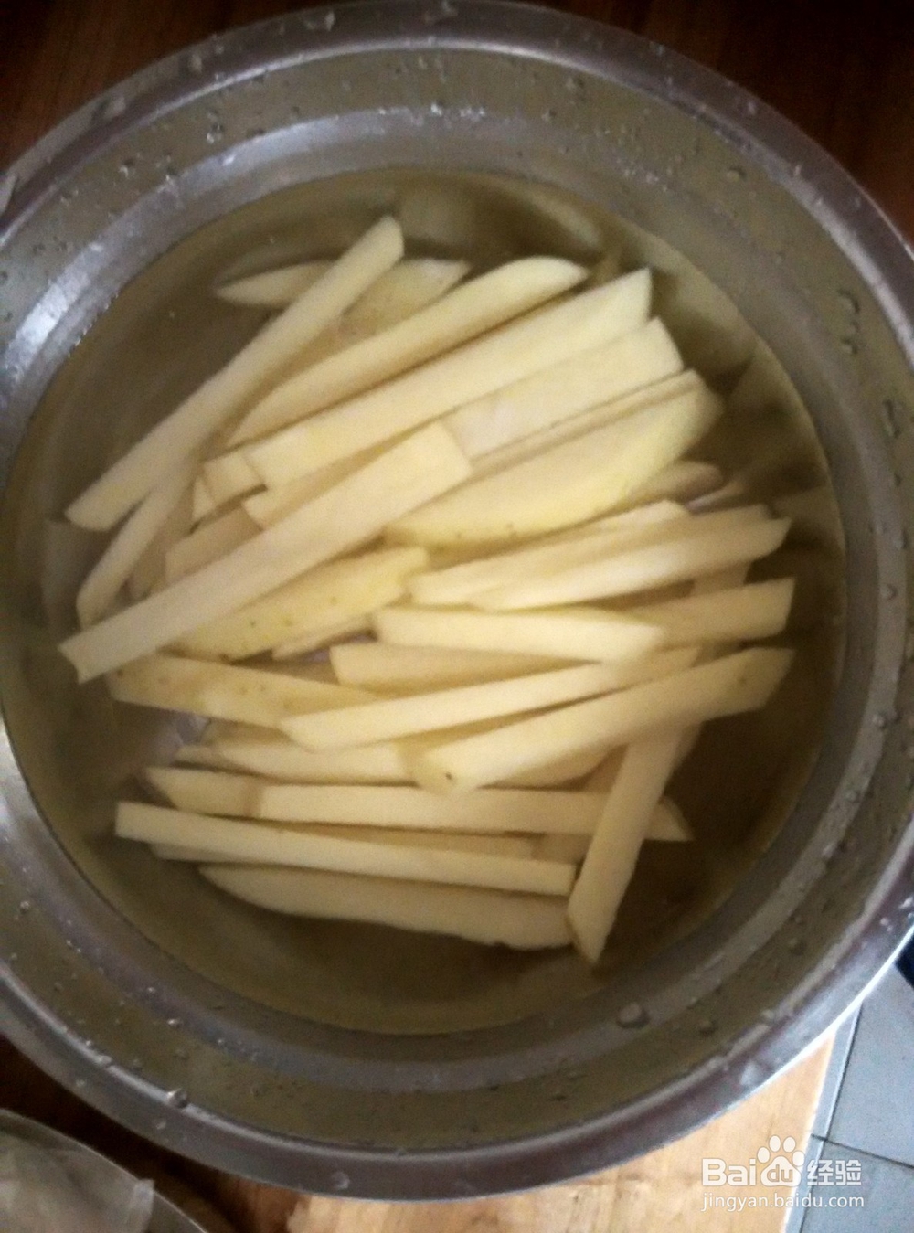 在家里自制薯条的步骤及做法