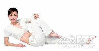 瘦腰腹小动作 告别游泳圈