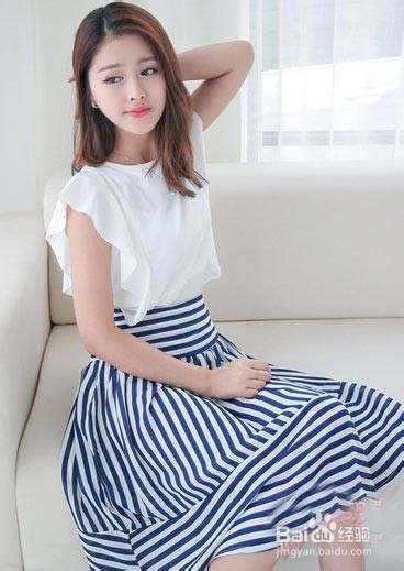 夏日荷叶袖衣服清凉搭配 带来小清新田园风