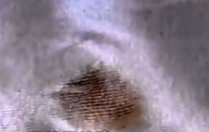 【洗衣窍门】怎么样才能去除衣服上的果汁渍