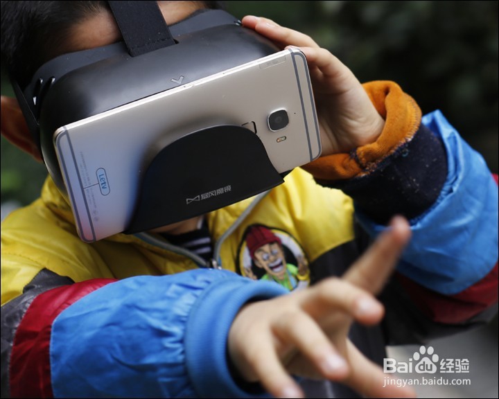 暴风魔镜小D开箱晒物