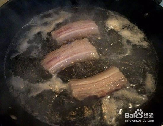 麻辣米粉蒸肉这么做,不油不腻,软糯喷香! 