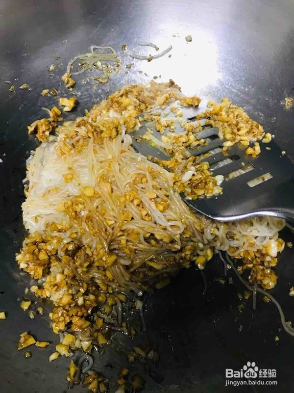 蒜蓉粉丝蒸生蚝