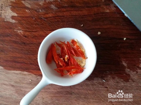 好吃好做有营养的酸脆藕心菜