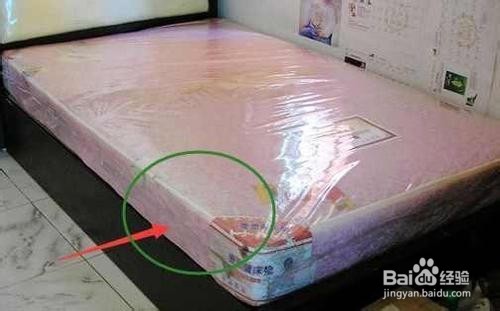 新买回来的、床垫上的薄膜，要不要撕掉？