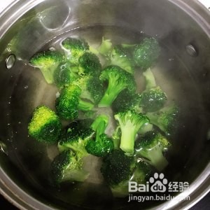 食补佳品耗油西兰花的做法