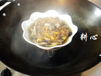 蟹味菇云耳蒸鸡腿肉
