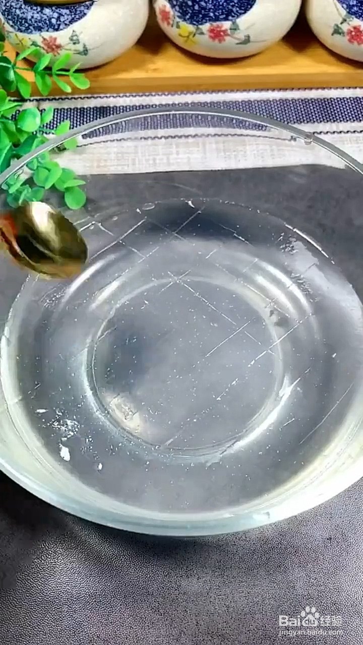 如何制作水果冰凉果冻？