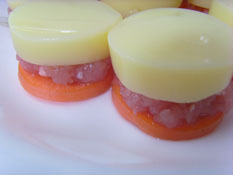 梅花苞已经爬满了枝头——创新版三色蛋饼