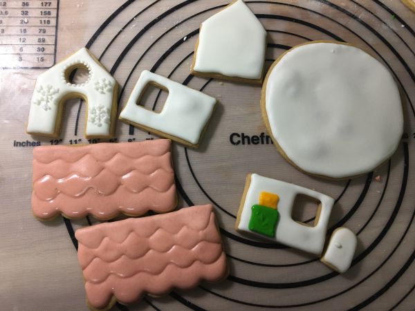 圣诞糖霜饼干屋