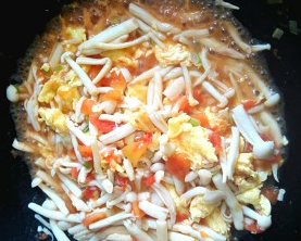 茄汁海鲜菇滑蛋教程