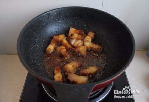 茶树菇红烧肉怎么做好吃？家常做法教程