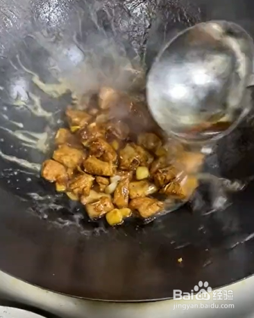 如何做山药焖排骨？