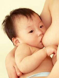 全国母乳喂养宣传日——关爱母亲,关爱婴儿