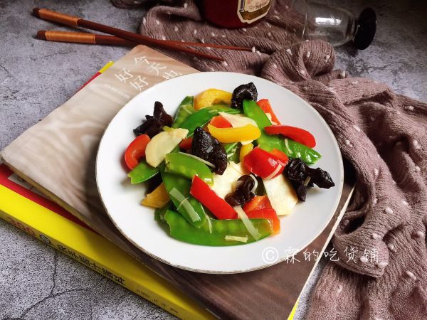 清炒彩椒荷兰豆