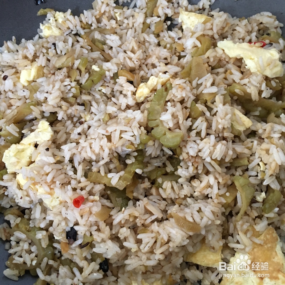 隔餐苦瓜怎么做炒饭？