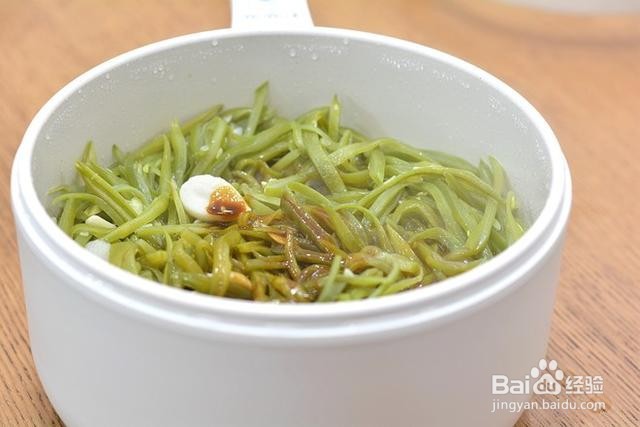 家庭自制酱烧豆角丝