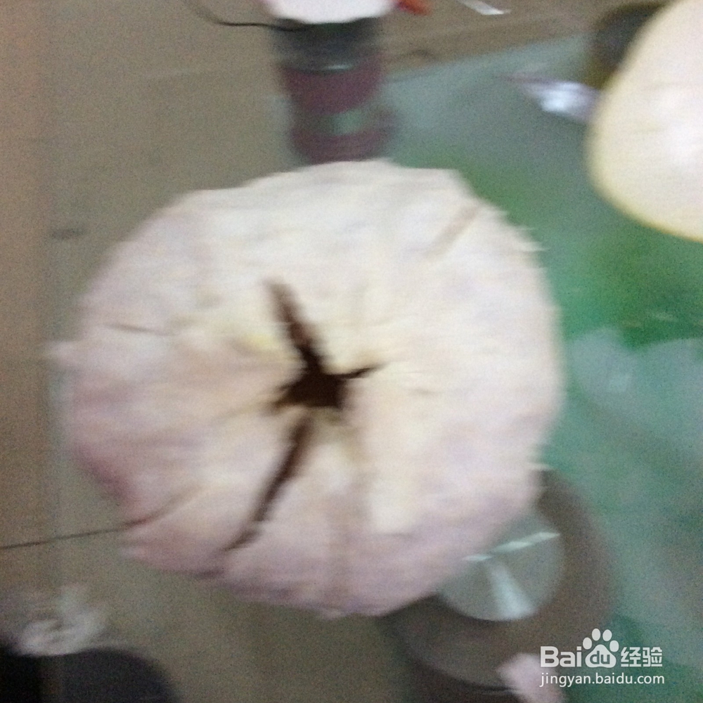 巧扒柚子皮，巧用柚子皮