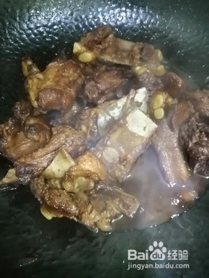 家常红烧排骨的做法