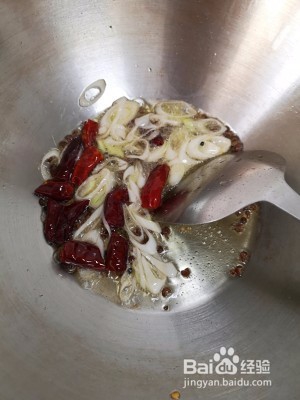 做麻辣小龙虾的攻略