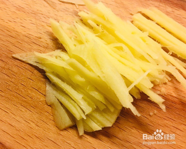 香菇蒸鸡腿到底该怎么做呢